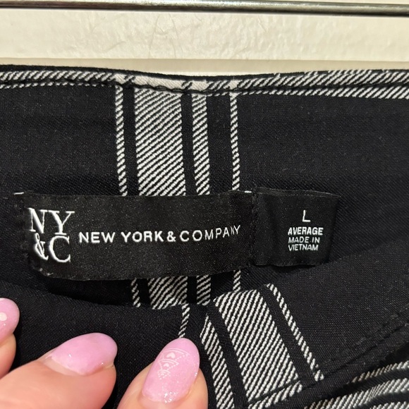 New York & Company size Large pants - Picture 3 of 7
